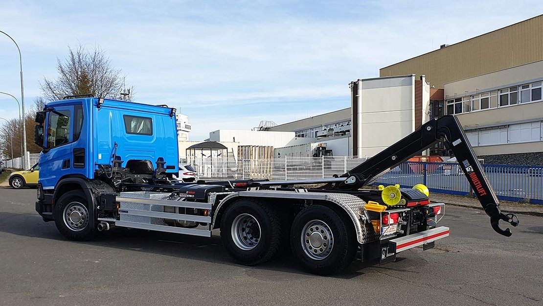 Fahrzeugbau Jung - Abroller von Multilift